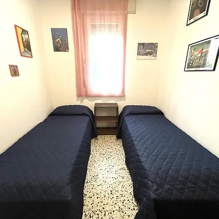 Apartman Castorini 3 *
